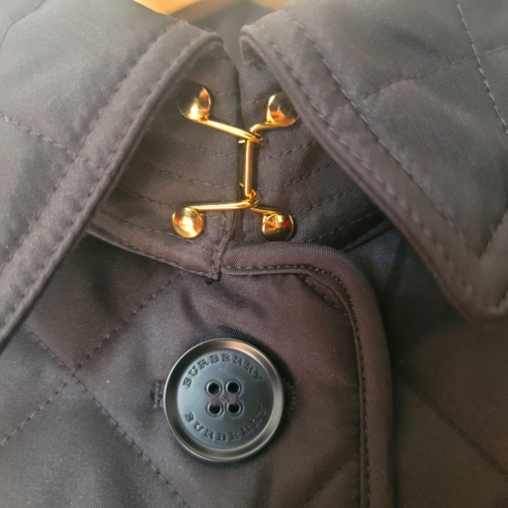 Burberry Quilted Jacket NWOT - Picture 4 of 16